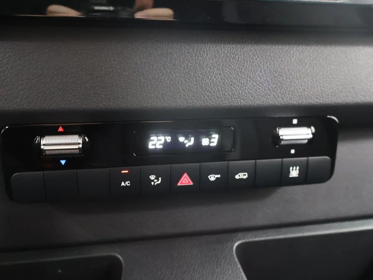 314 L2 H2 RWD PRO 81kWh | Comfortbestuurdersstoel | Trekhaak | Smartphone integratie pakket | 115 kW Snelladen | Achteruitrijcamera |
