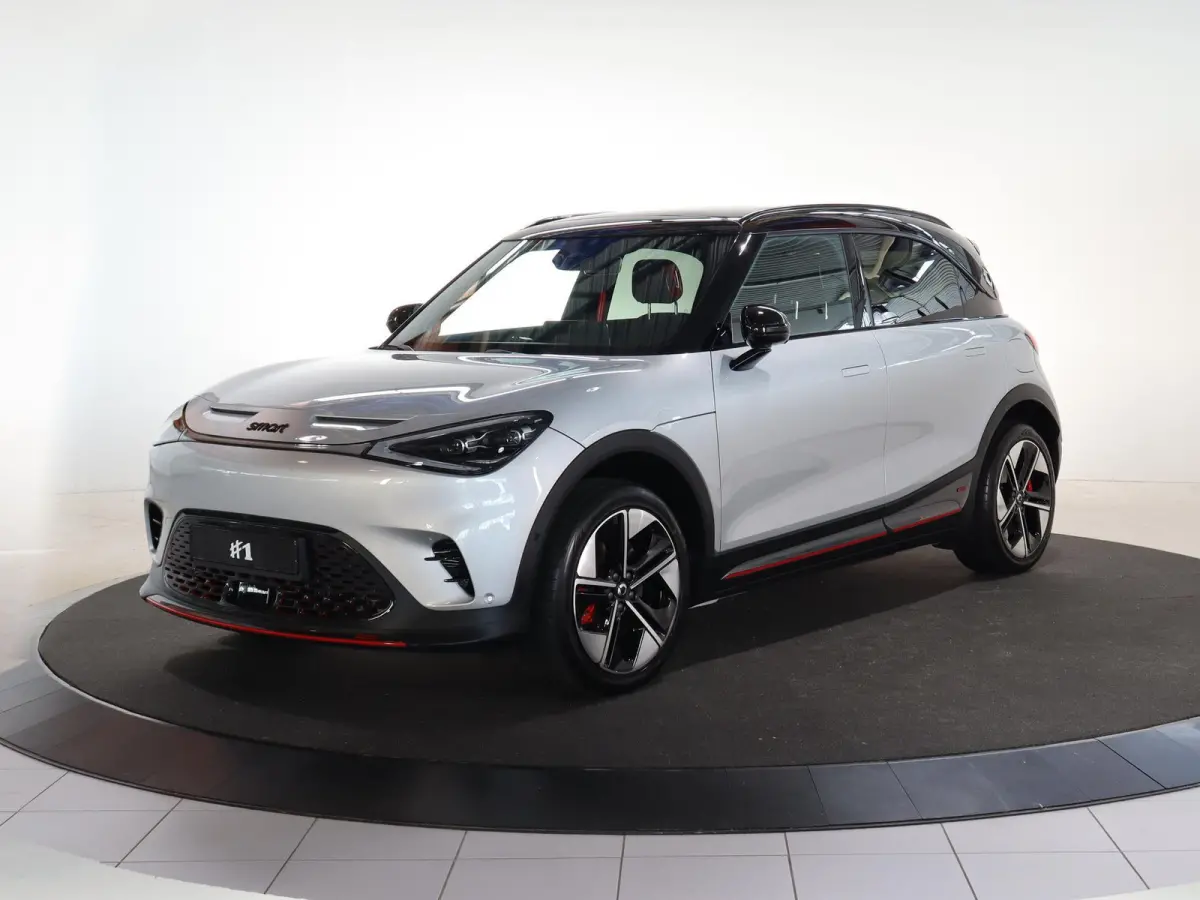 BRABUS 66 kWh | Panoramadak | HUD | Keyless entry | 360 Camera | Memory | Drive Pilot | 428 PK! |