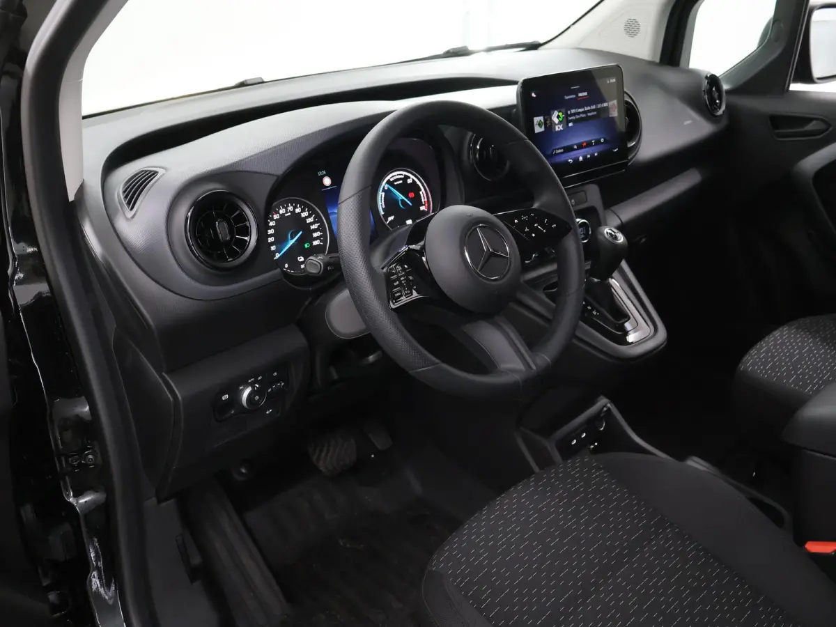 112 Base L2 51 kWh