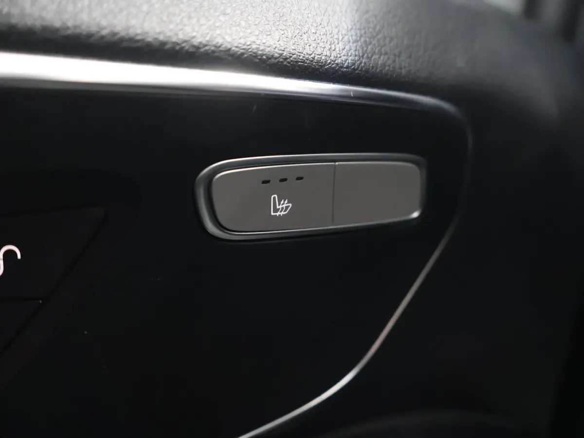 116 CDI | Aut. | XL L3 | Select | NAVIGATIE | CAMERA | MULTI-BEAM LED | ACHTERDEUREN | STOELVERWARMING | KUNST LEDER | TREKHAAK | LICHTMETALEN WIELEN | 270 DEUREN | CERTIFIED