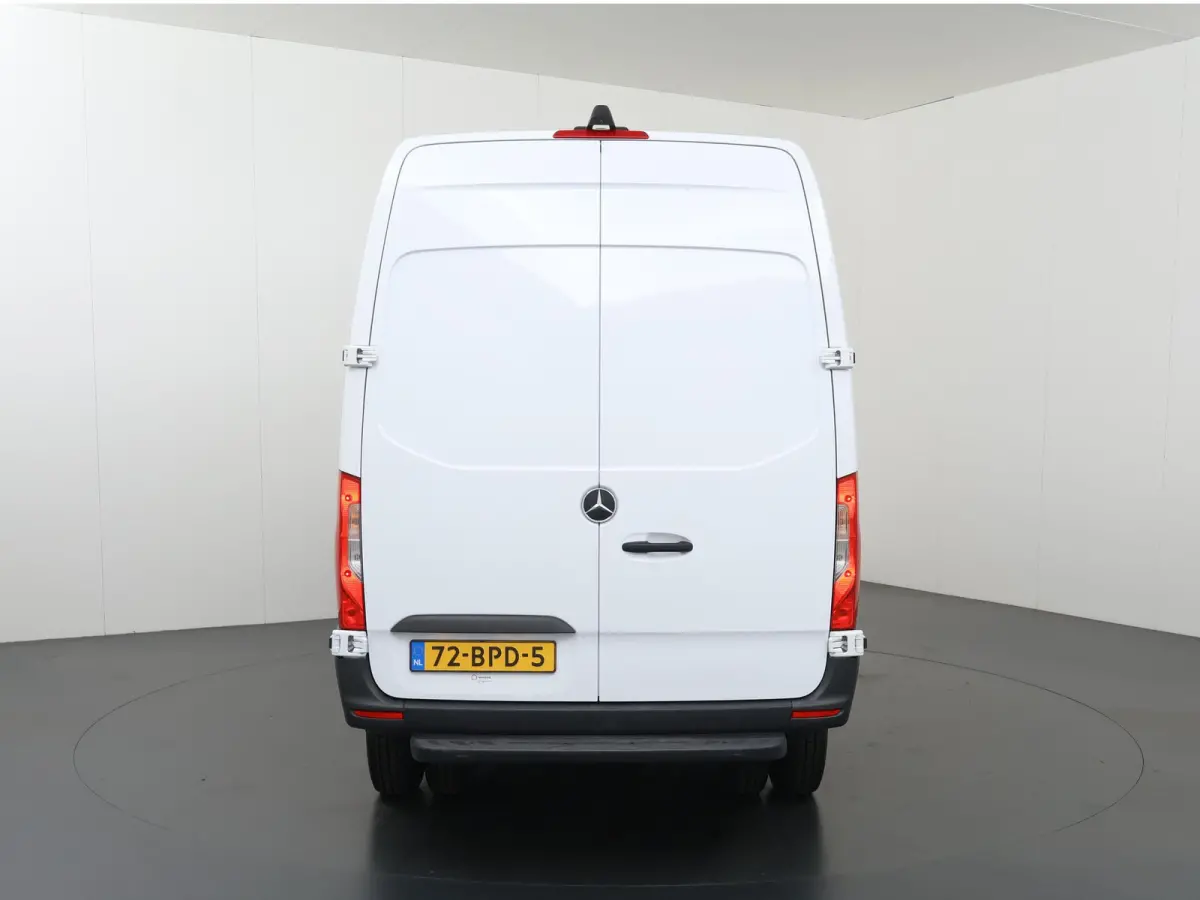 516 CDI L2 H2 | Aut. | Dubbel Lucht | Navigatie | Parkeercamera| Airco | Keyless Go | 3-zits | Laadruimte-pakket |