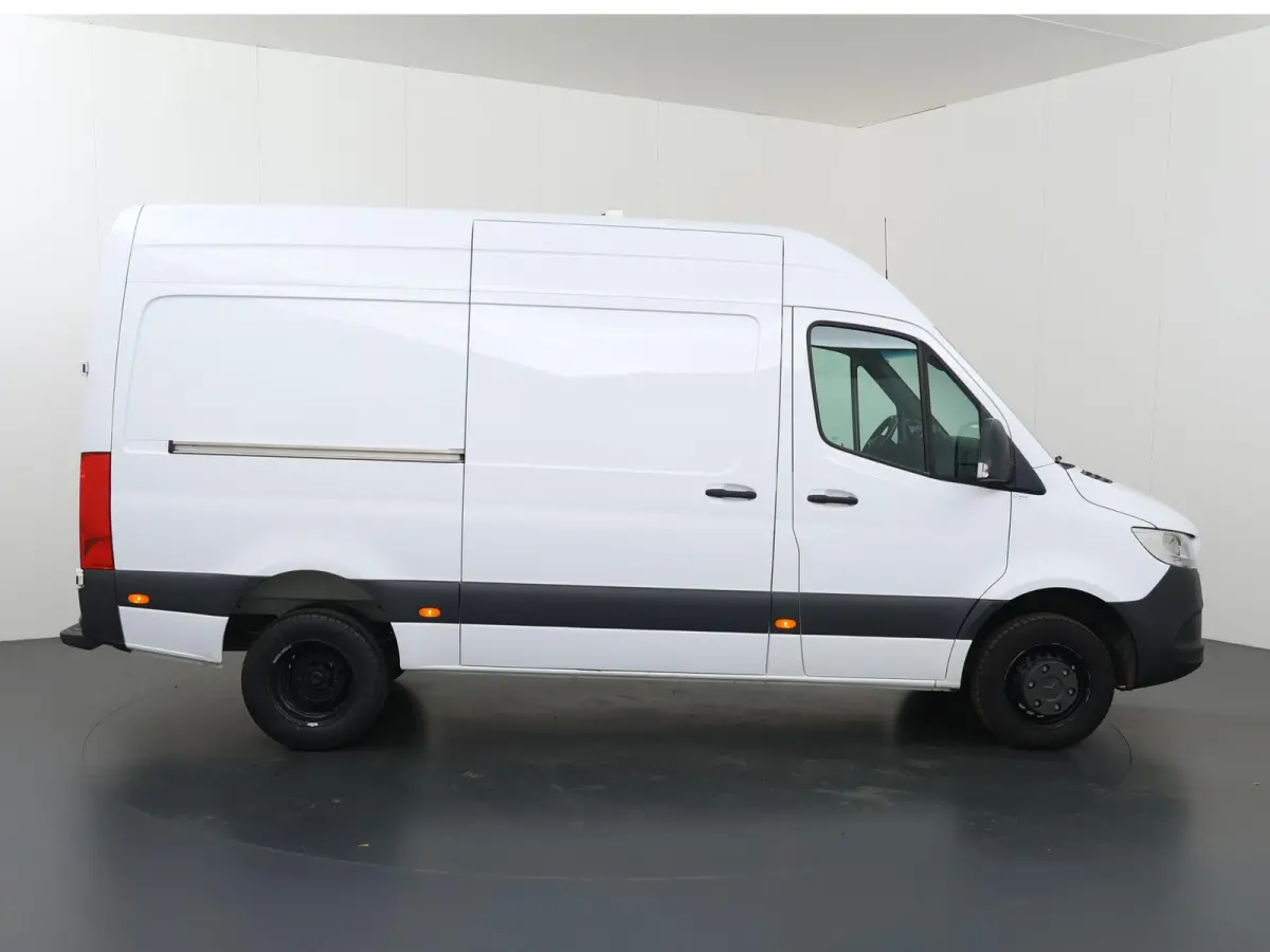 516 CDI L2 H2 | Aut. | Dubbel Lucht | Navigatie | Parkeercamera| Airco | Keyless Go | 3-zits | Laadruimte-pakket |