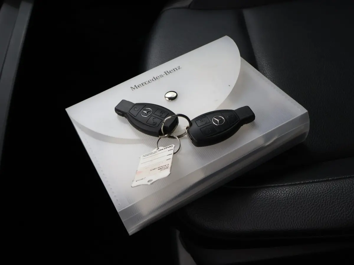 119 CDI | Aut. | Lang L2 | 4X4 | Lederen Bekleding | Parkeercamera | 2-zits | LED Koplampen | Cruise Control | LM Velgen | Inrichting | Stoelverwarming | Certified