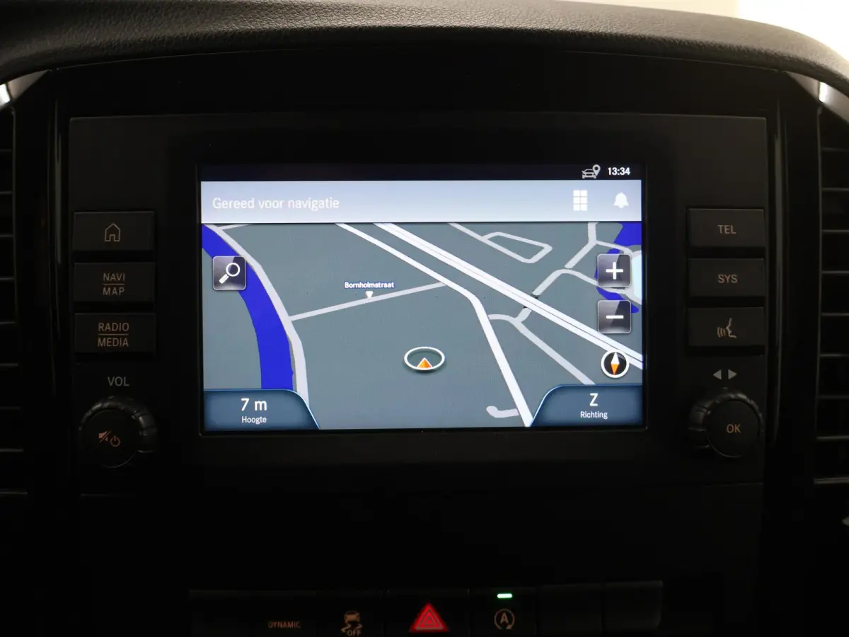 119 CDI | Aut. | Lang L2 | 4X4 | Lederen Bekleding | Parkeercamera | 2-zits | LED Koplampen | Cruise Control | LM Velgen | Inrichting | Stoelverwarming | Certified