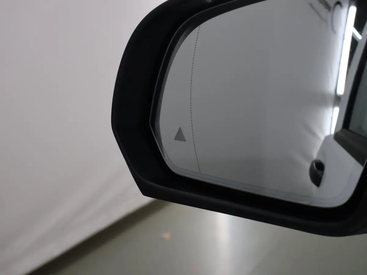 119 CDI | Aut. | Lang L2 | 4X4 | Lederen Bekleding | Parkeercamera | 2-zits | LED Koplampen | Cruise Control | LM Velgen | Inrichting | Stoelverwarming | Certified