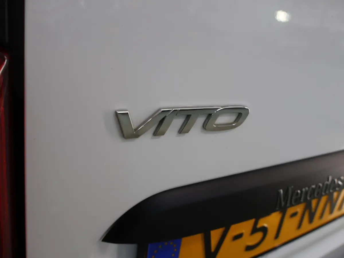 119 CDI | Aut. | Lang L2 | 4X4 | Lederen Bekleding | Parkeercamera | 2-zits | LED Koplampen | Cruise Control | LM Velgen | Inrichting | Stoelverwarming | Certified