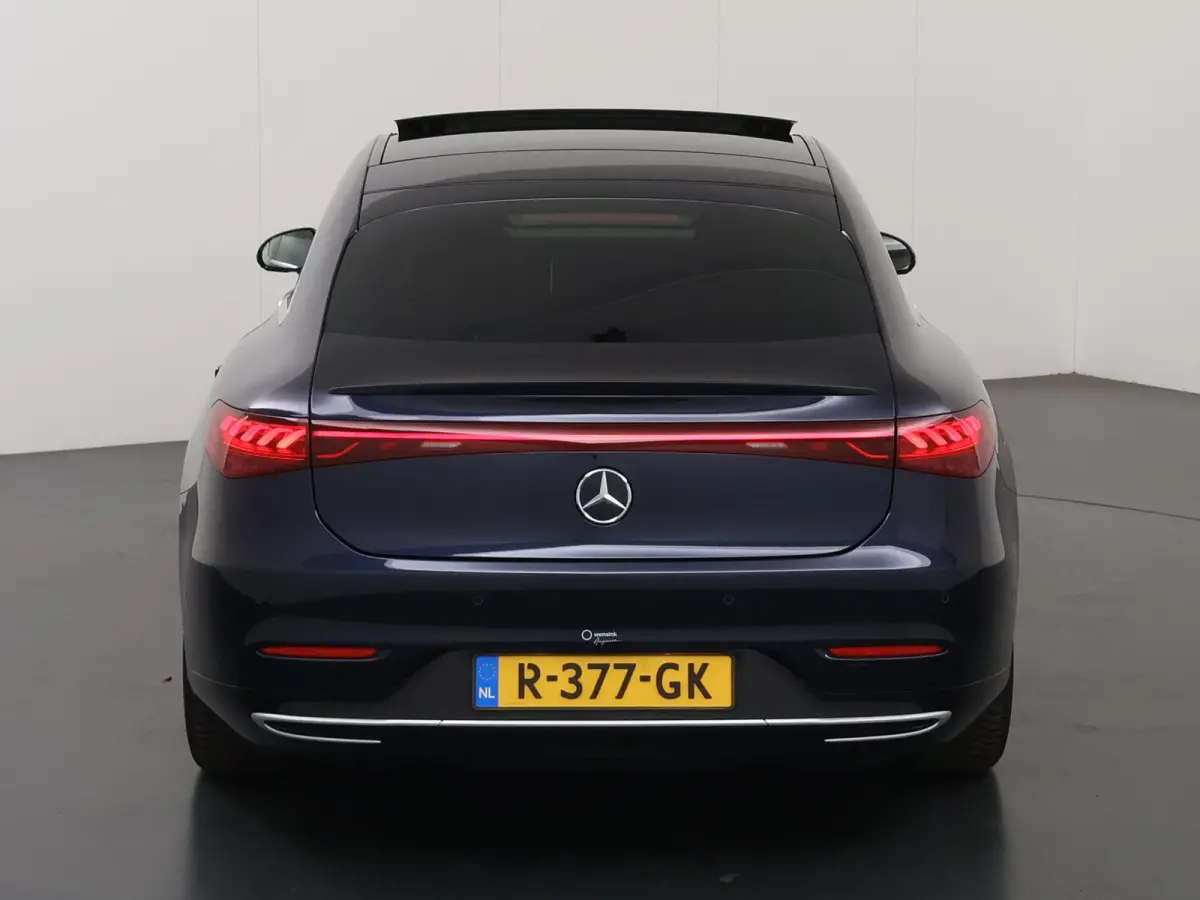 350 Business Line 90 kWh | Trekhaak | Memory | Panoramadak | Keyless | 19" lichtmetalen velgen |