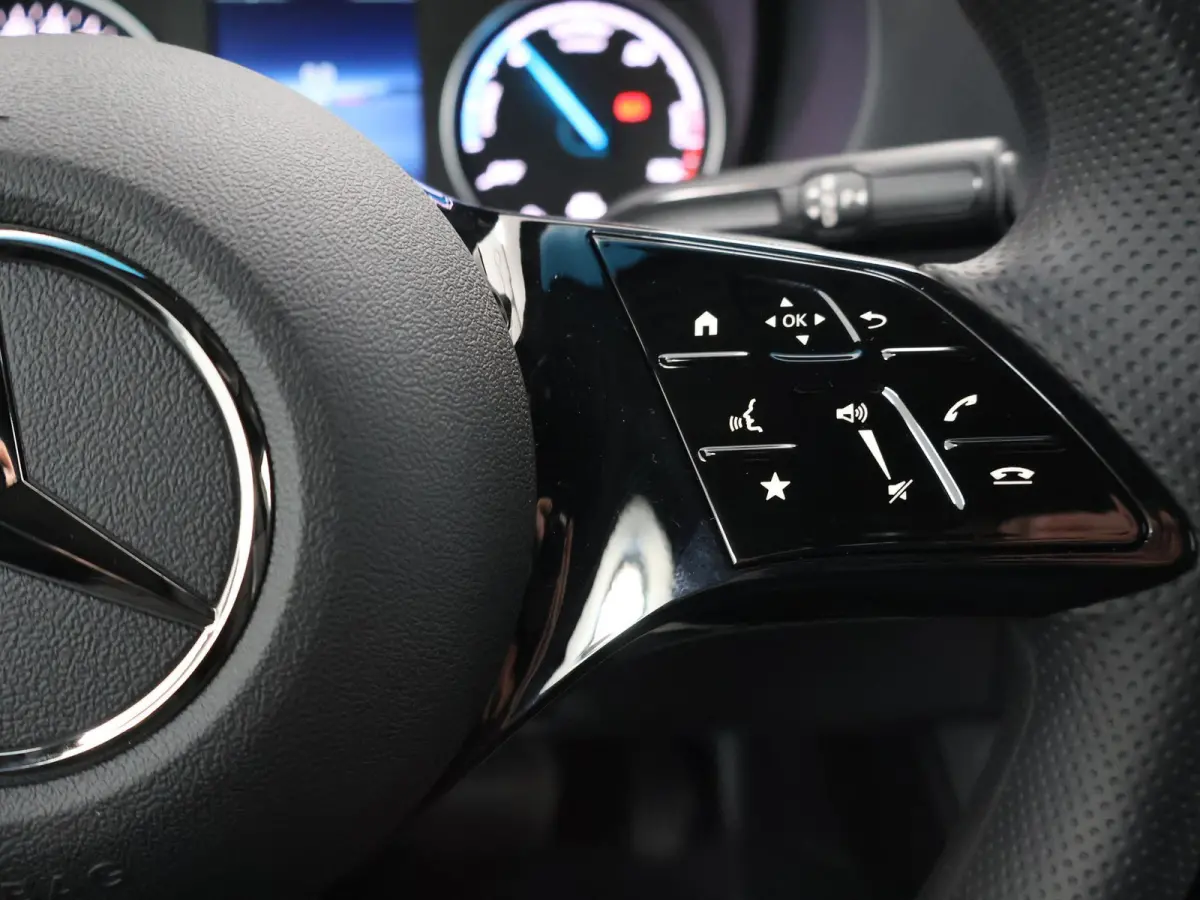 314 L2 H2 PRO | 81 kWh | 100% elektrisch | 2000kg Trekhaak | 115Kw/u DC Snelladen | Smartphone integratie pakket | Carplay | Camera | Comfort bestuurdersstoel |