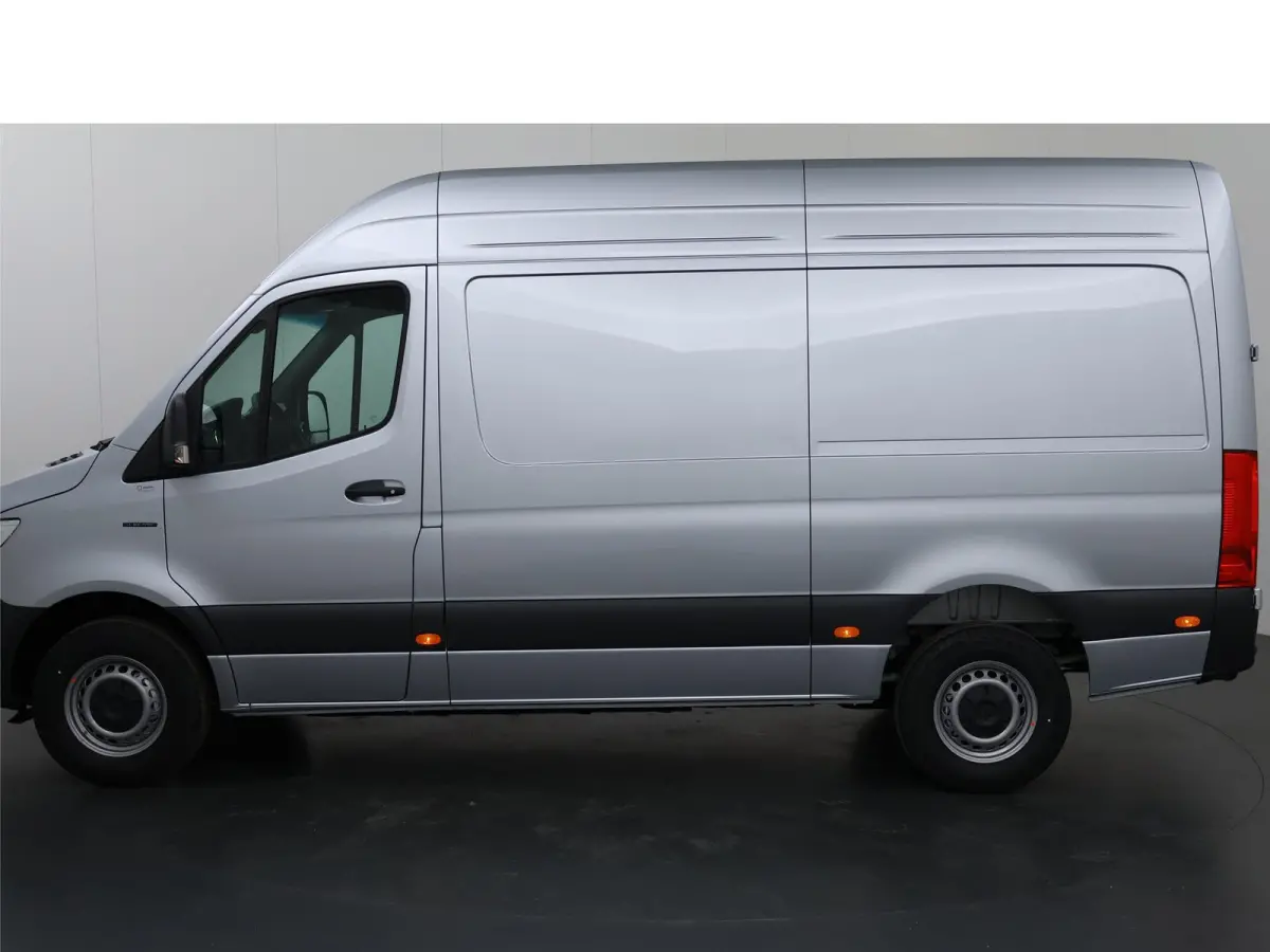 314 L2 H2 PRO | 81 kWh | 100% elektrisch | 2000kg Trekhaak | 115Kw/u DC Snelladen | Smartphone integratie pakket | Carplay | Camera | Comfort bestuurdersstoel |