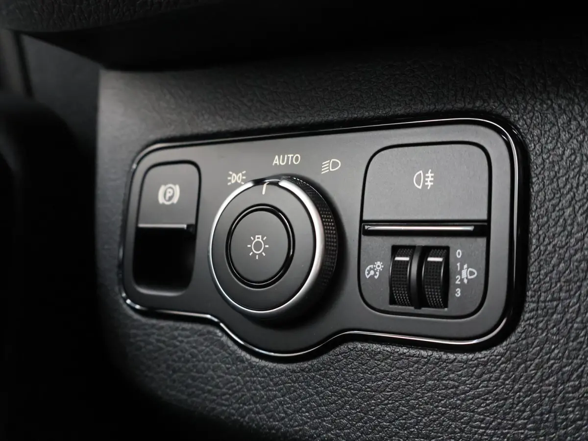 314 L2 H2 PRO | 81 kWh | 100% elektrisch | 2000kg Trekhaak | 115Kw/u DC Snelladen | Smartphone integratie pakket | Carplay | Camera | Comfort bestuurdersstoel |