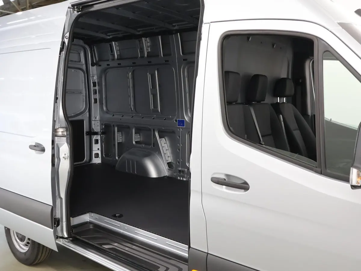 314 L2 H2 PRO | 81 kWh | 100% elektrisch | 2000kg Trekhaak | 115Kw/u DC Snelladen | Smartphone integratie pakket | Carplay | Camera | Comfort bestuurdersstoel |
