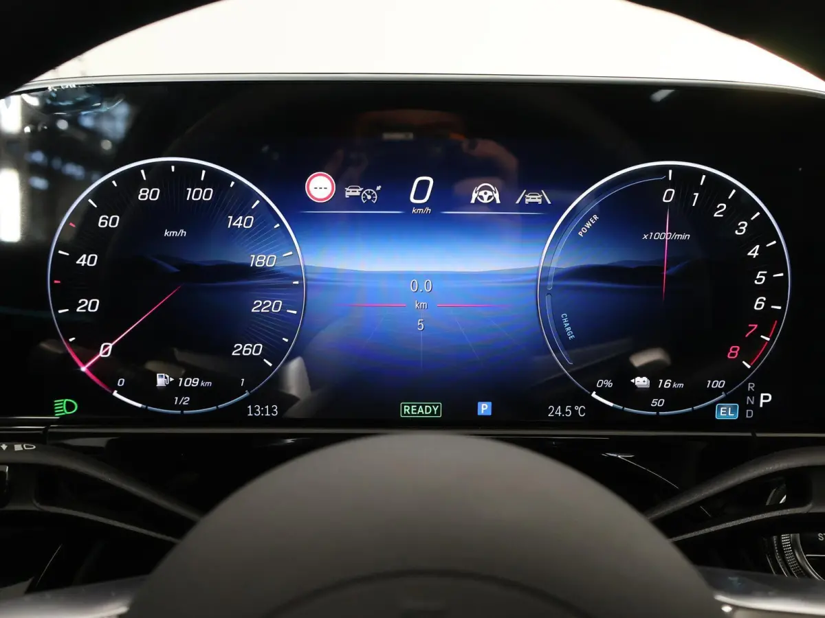 300e Sport Edition | AMG | Panoramadak | Rijassistentiepakket | Hyperscreen | Premium pakket  | Keyless | DIGITAL Light | Trekhaak