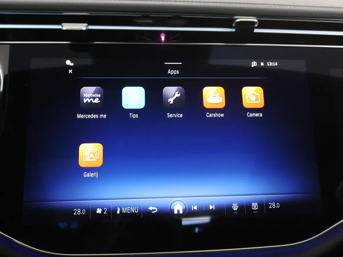 300e Sport Edition | AMG | Panoramadak | Rijassistentiepakket | Hyperscreen | Premium pakket  | Keyless | DIGITAL Light | Trekhaak