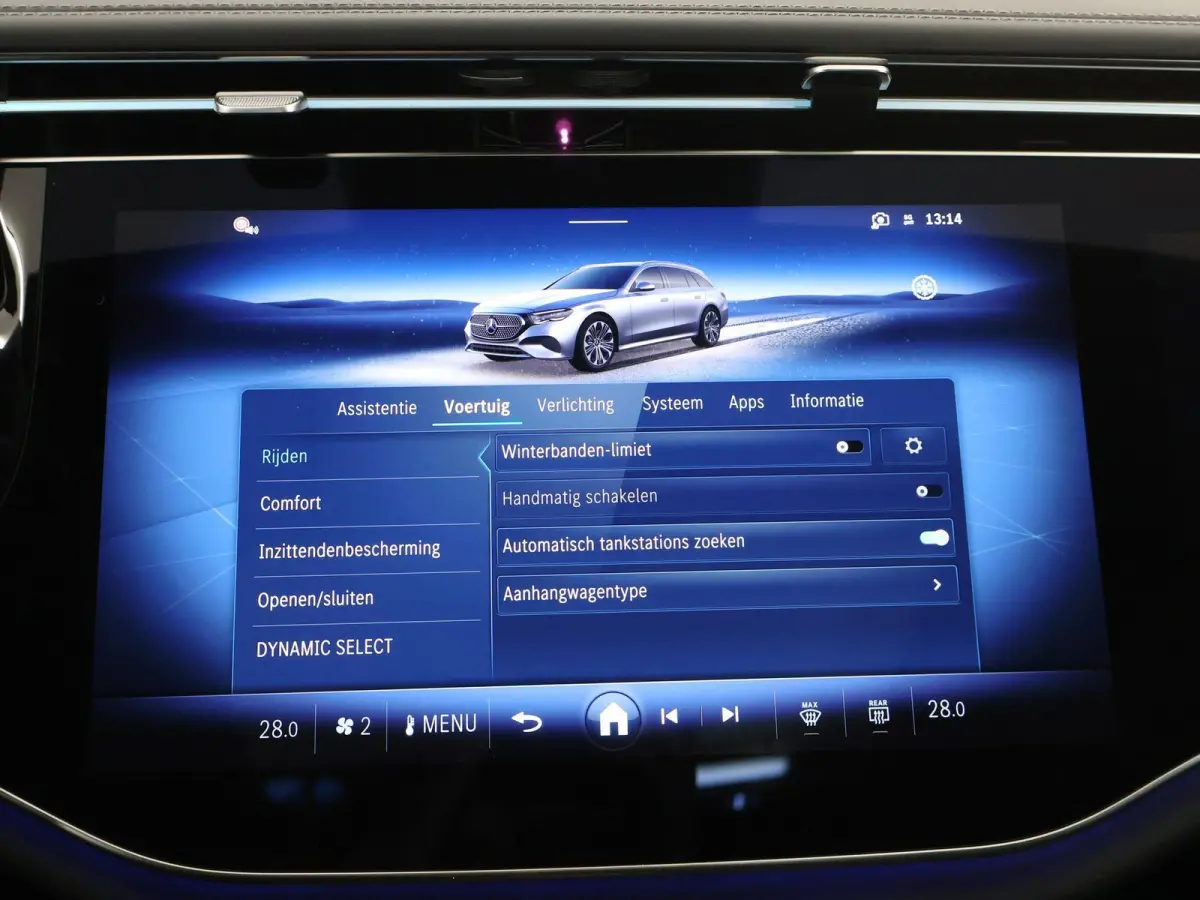 300e Sport Edition | AMG | Panoramadak | Rijassistentiepakket | Hyperscreen | Premium pakket  | Keyless | DIGITAL Light | Trekhaak
