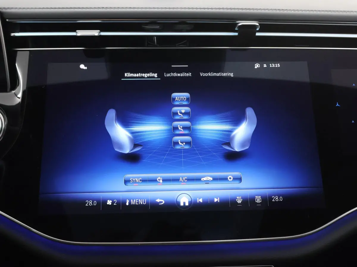 300e Sport Edition | AMG | Panoramadak | Rijassistentiepakket | Hyperscreen | Premium pakket  | Keyless | DIGITAL Light | Trekhaak