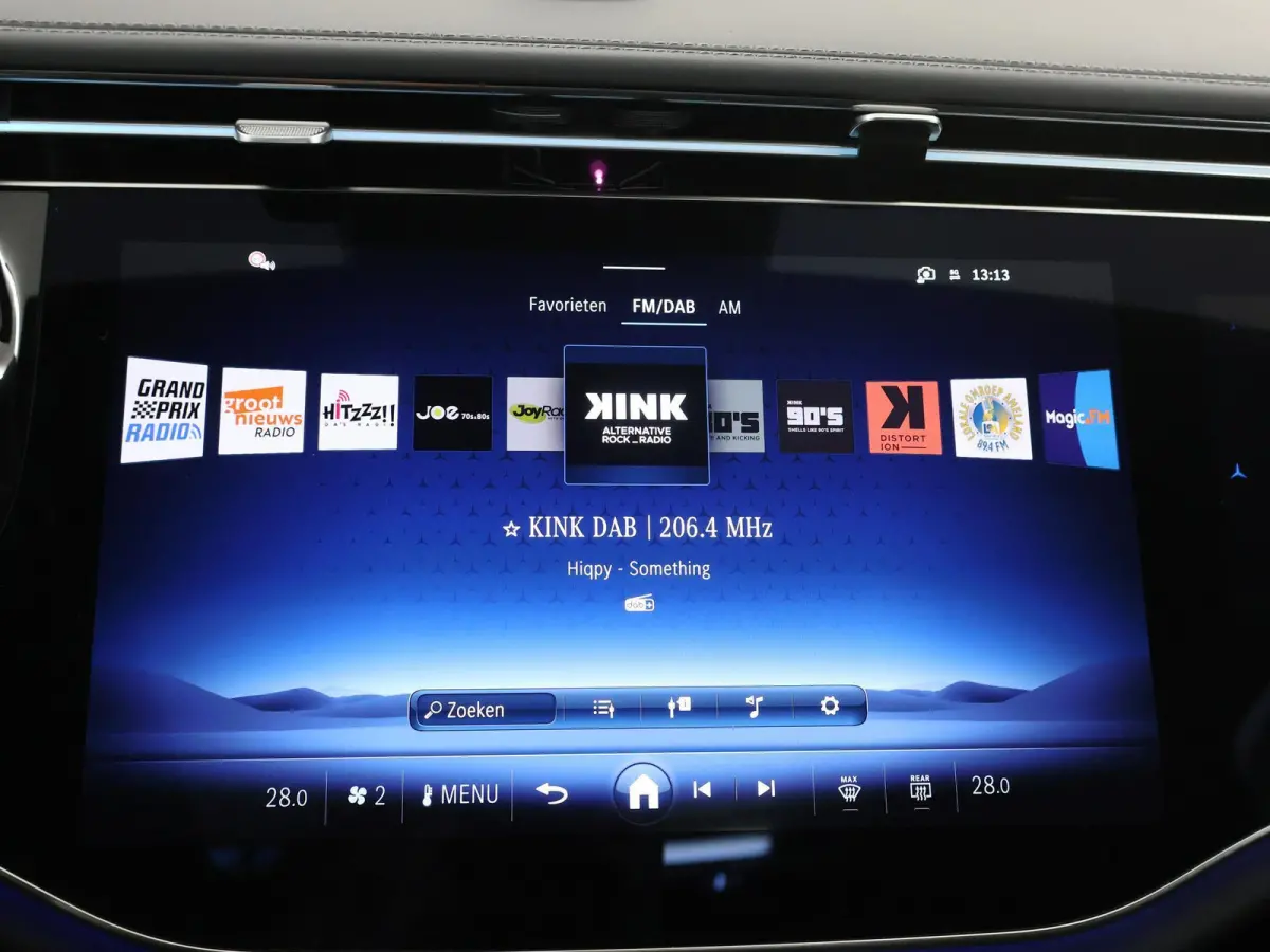 300e Sport Edition | AMG | Panoramadak | Rijassistentiepakket | Hyperscreen | Premium pakket  | Keyless | DIGITAL Light | Trekhaak