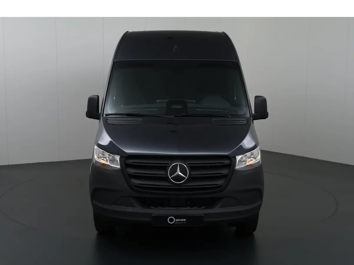 314 L2 H2 RWD PRO 81kWh | Comfortbestuurdersstoel | Trekhaak | Smartphone integratie pakket | 115 kW Snelladen | Achteruitrijcamera | Standkachel |