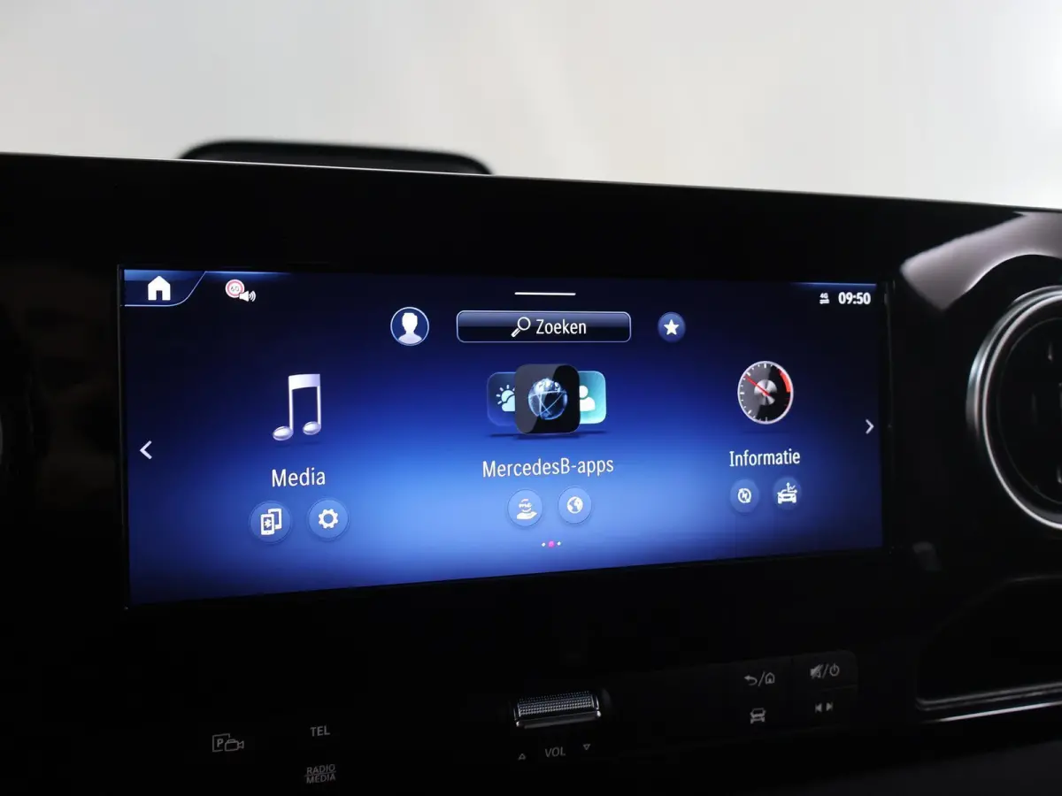 314 L2 H2 RWD PRO 81kWh | Comfortbestuurdersstoel | Trekhaak | Smartphone integratie pakket | 115 kW Snelladen | Achteruitrijcamera | Standkachel |