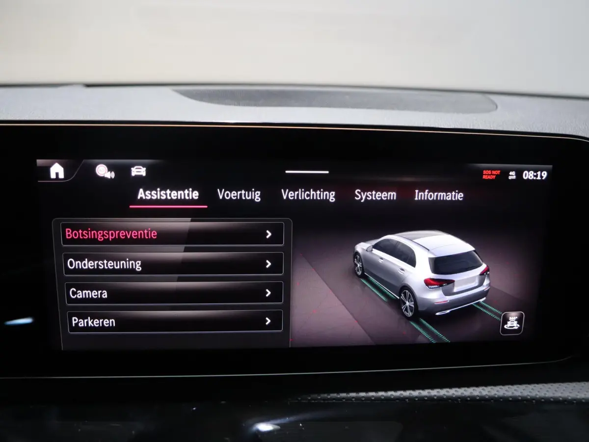 180 Business Solution AMG | Panoramaschuifdak | Premium plus | Head-Up | Stoelverwarming | Achteruitrijcamera |  MULTIBEAM LED |
