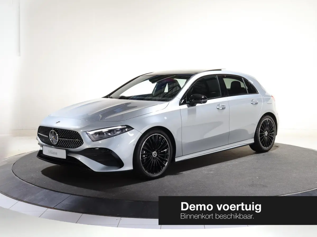 180 Business Solution AMG | Panoramaschuifdak | Premium plus | Head-Up | Stoelverwarming | Achteruitrijcamera |  MULTIBEAM LED |