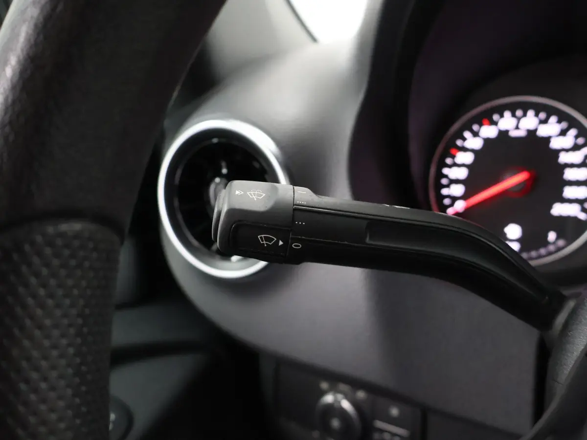 317 CDI | Aut. | L2 H2 | Pro | | Achteruitrijcamera | Verwarmde Comfortstoel Bestuurder met Bijrijdersbank | Airco | Apple Carplay/Android Auto | 3500 KG AHW Voorbereiding | Certified |