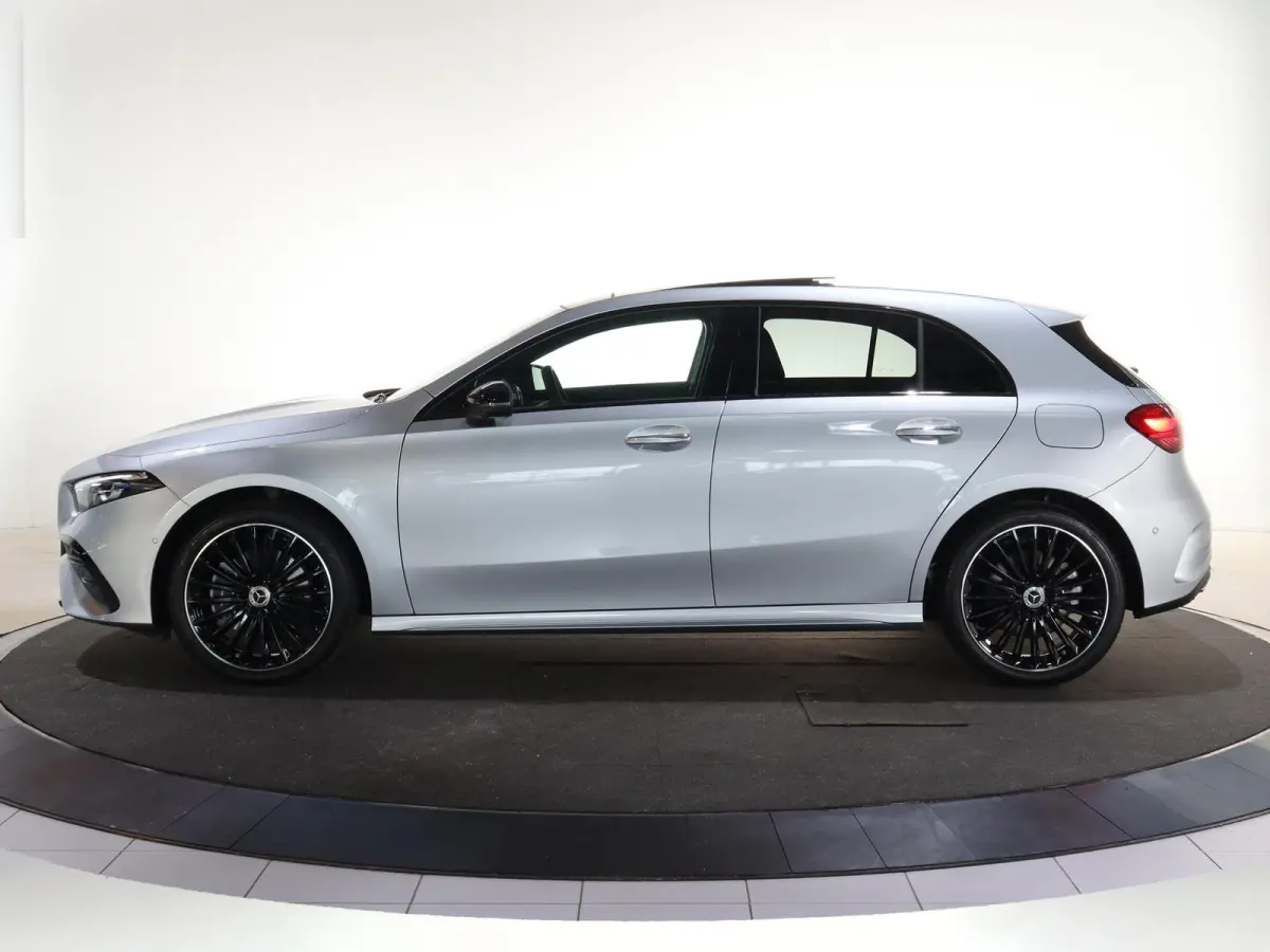 250e Business Solution AMG | Panoramaschuifdak | Premium Plus | 19”AMG-velgen | Head-up display | Dodehoekassistent |