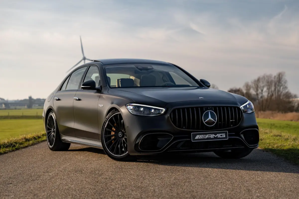 AMG 63 S E Performance | Keramisch | Designo lak magno | Drivers pack | Entertainment systeem |