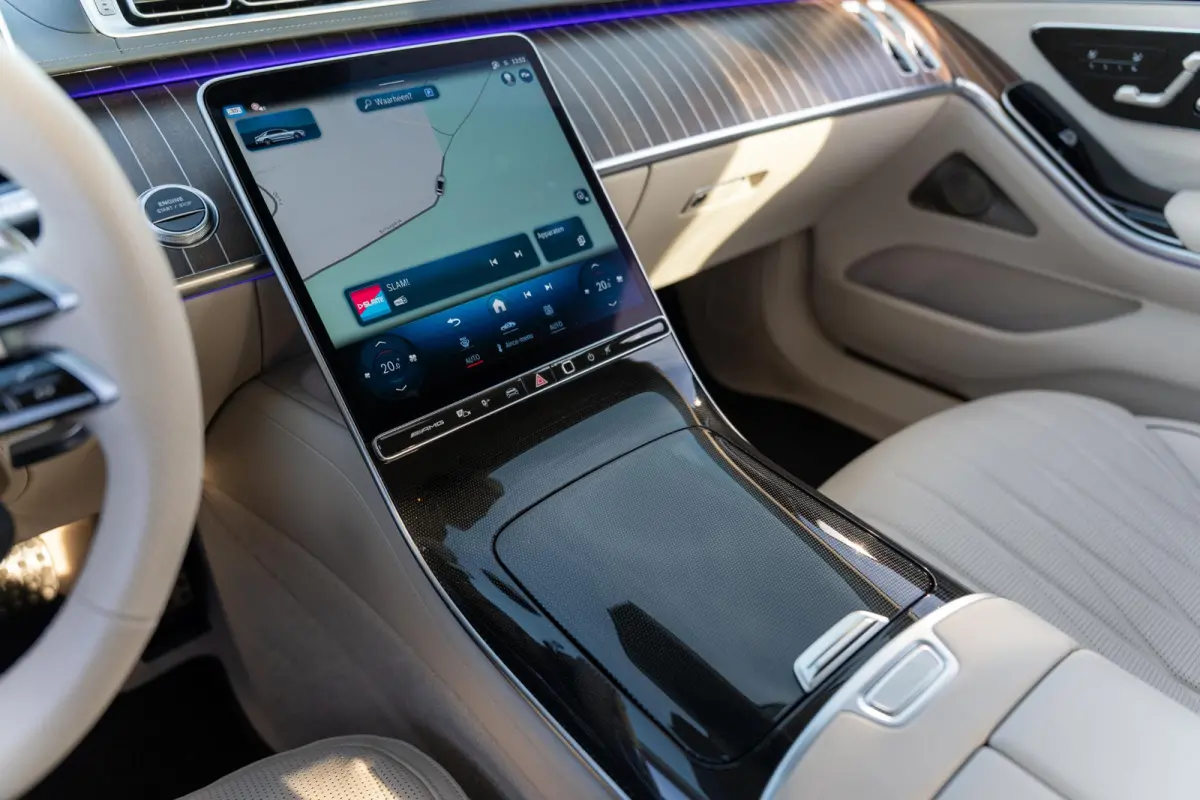 AMG 63 S E Performance | Keramisch | Designo lak magno | Drivers pack | Entertainment systeem |