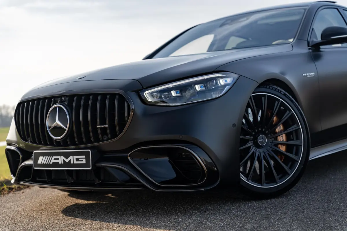 AMG 63 S E Performance | Keramisch | Designo lak magno | Drivers pack | Entertainment systeem |
