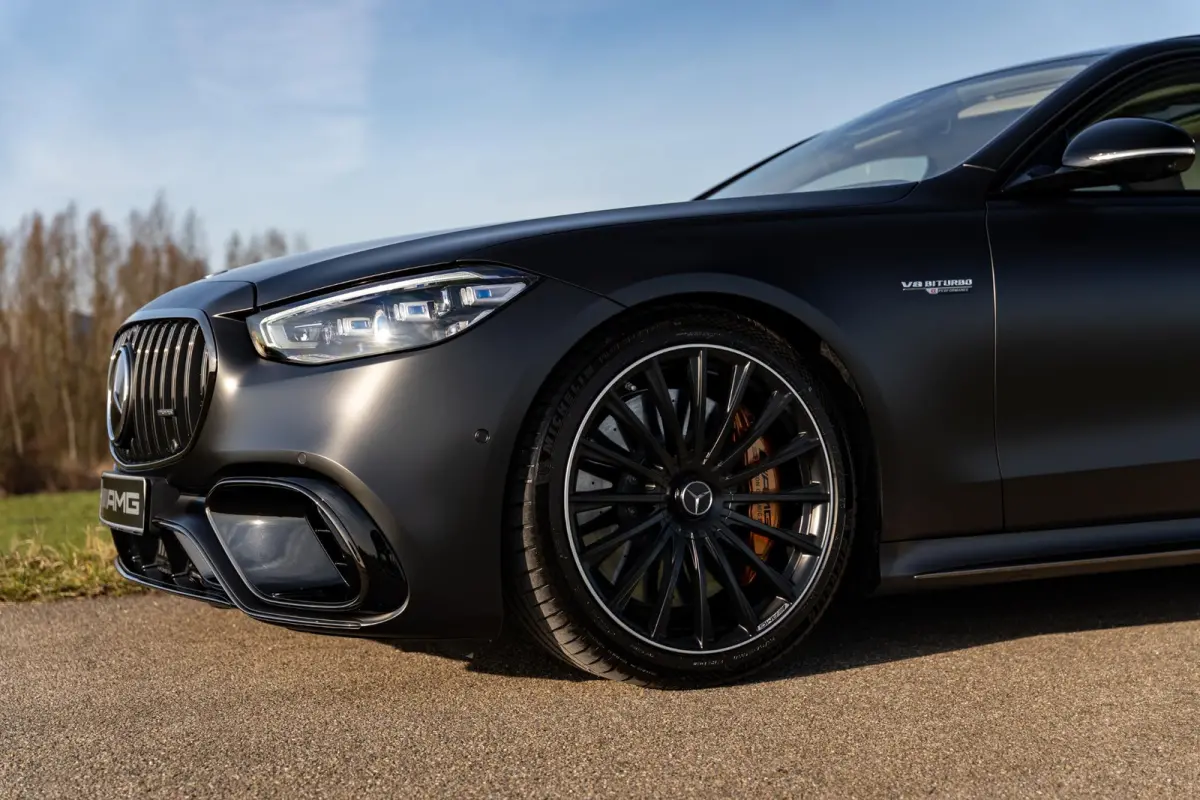 AMG 63 S E Performance | Keramisch | Designo lak magno | Drivers pack | Entertainment systeem |