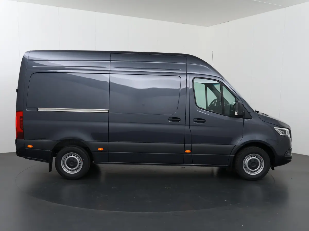 319 CDI L2 H2 Select | Winterpakket | Trekgewicht 3500 kg | Adaptieve Cruise Distronic | LED koplampen | Achteruitrijcamera | Smartphone integratie pakket |