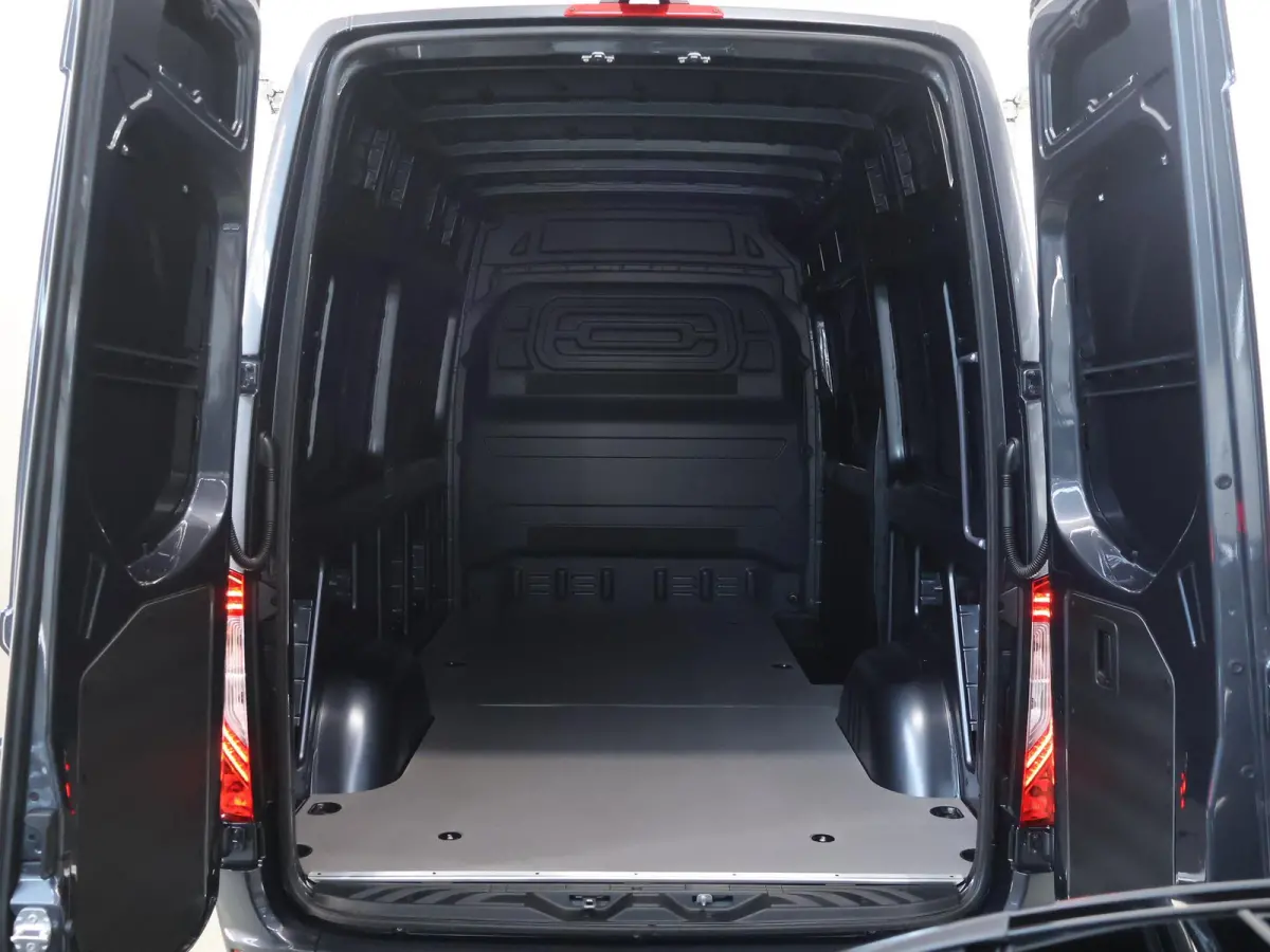 319 CDI L2 H2 Select | Winterpakket | Trekgewicht 3500 kg | Adaptieve Cruise Distronic | LED koplampen | Achteruitrijcamera | Smartphone integratie pakket |