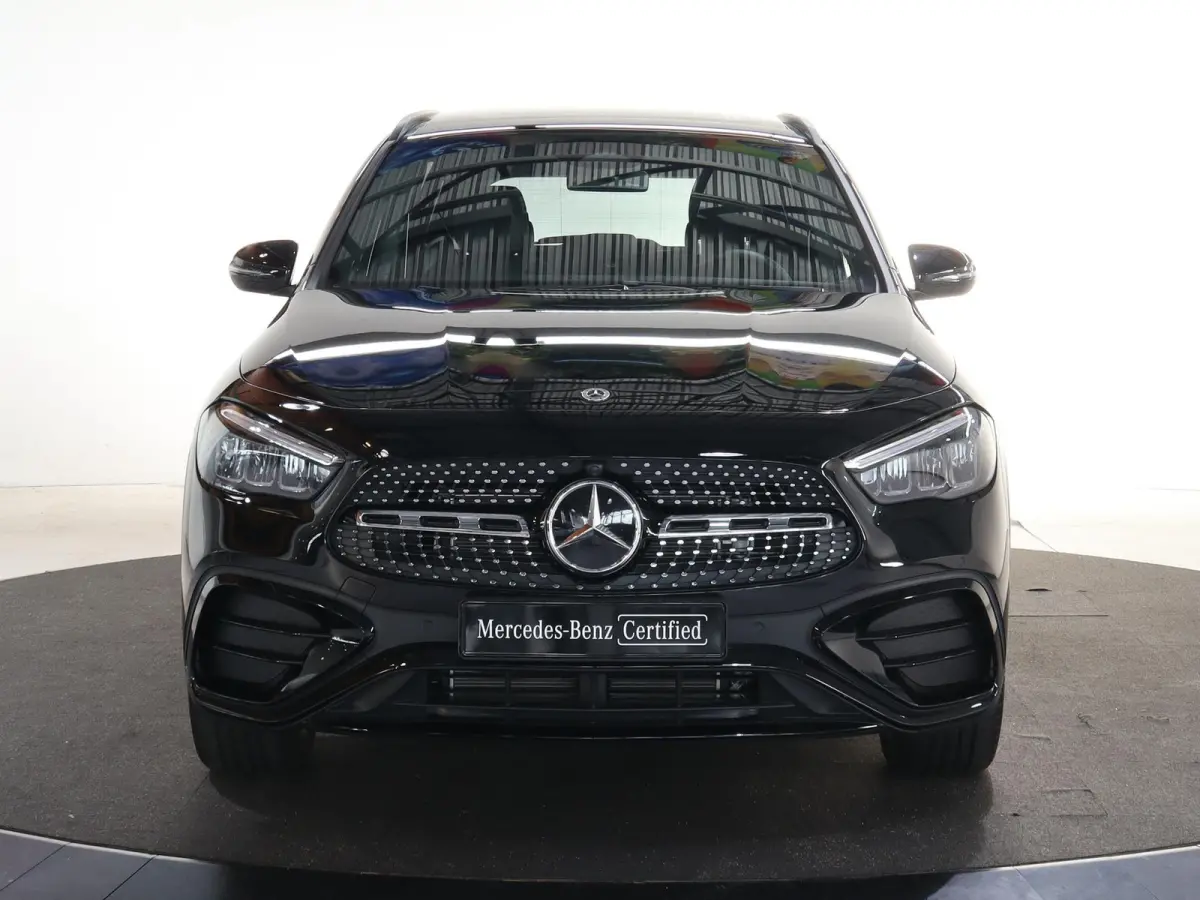 250 e AMG Line | Trekhaak | Panoramadak | Night pakket | 20 inch |
