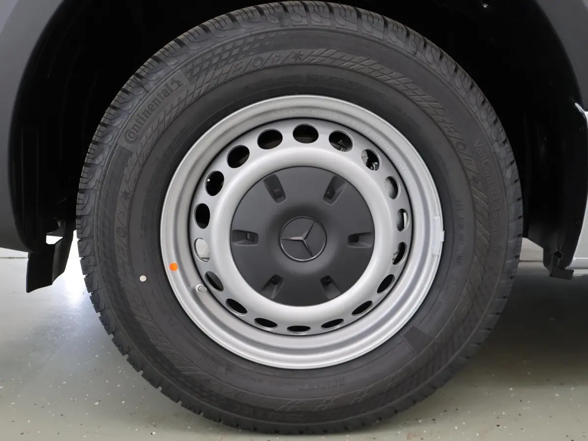 311 | AUT. | L2 H1 | RWD | PRO | Airco | Cruise Control | Park Assist | Parkeercamera | Lane-Assist | Comfort-bestuurdersstoel | Zijruiten | Achterruiten | DUBBELE CABINE INBOUW MOGELIJK |