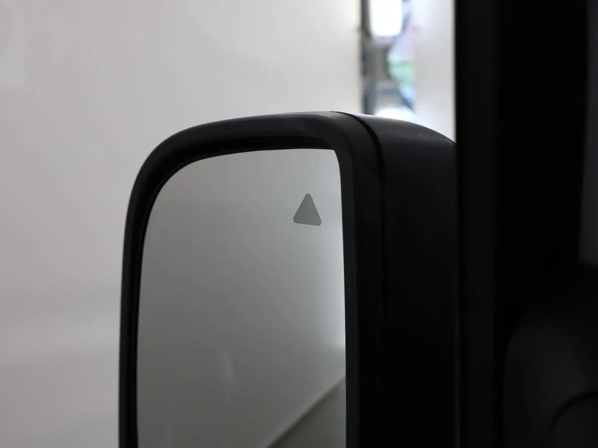 311 | AUT. | L2 H1 | RWD | PRO | Airco | Cruise Control | Park Assist | Parkeercamera | Lane-Assist | Comfort-bestuurdersstoel | Zijruiten | Achterruiten | DUBBELE CABINE INBOUW MOGELIJK |