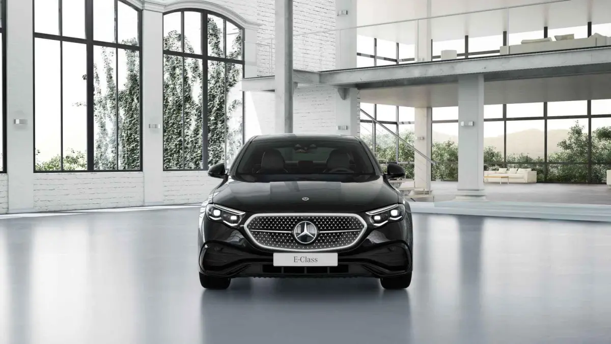 300e Sport Edition | Premium-pakket | Nightpakket | Dodehoekassistent | 360° camera | Stoel ventilatie voor |