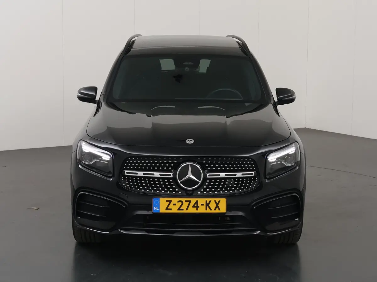 180 AMG Line | Night | Panoramadak | Multibeam | 19" lichtmetalen velgen | Keyless | Widescreen | Sfeerverlichting |