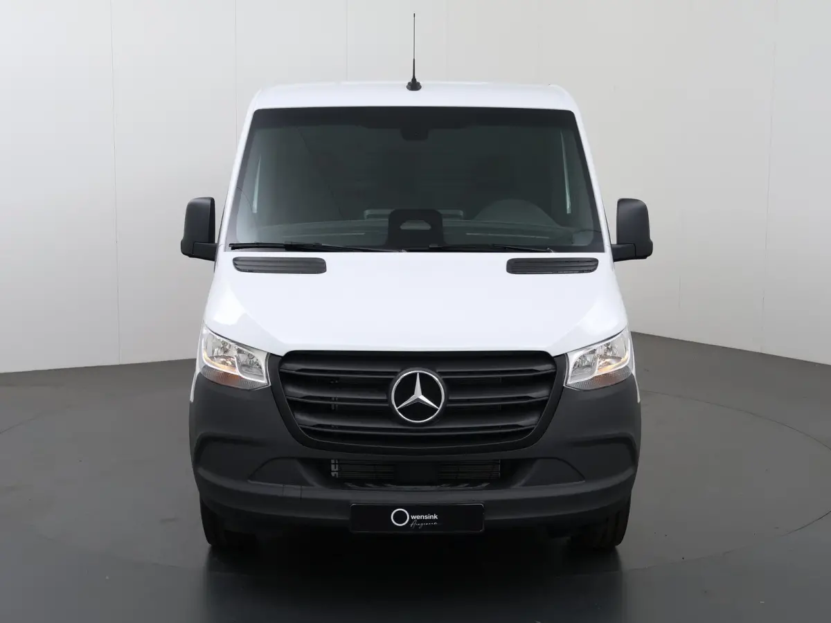 315 CDI | L2 H1 | RWD | PRO | Parkeercamera | Airco | Dodehoekassistent | Zijwindassistent | Cruise Control | Chauffeursstoel |