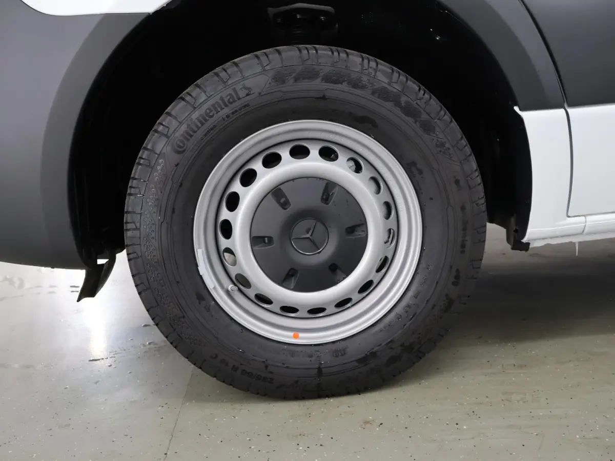 315 CDI | L2 H1 | RWD | PRO | Parkeercamera | Airco | Dodehoekassistent | Zijwindassistent | Cruise Control | Chauffeursstoel |