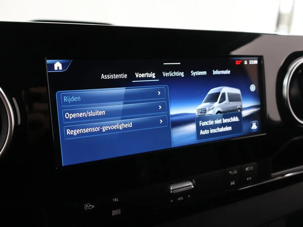 315 CDI | L2 H1 | RWD | PRO | Parkeercamera | Airco | Dodehoekassistent | Zijwindassistent | Cruise Control | Chauffeursstoel |