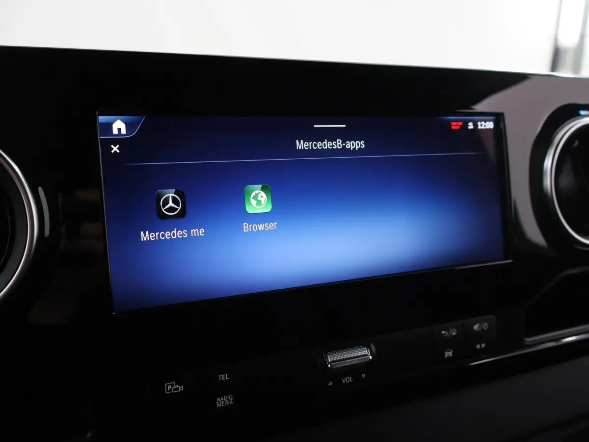 315 CDI | L2 H1 | RWD | PRO | Parkeercamera | Airco | Dodehoekassistent | Zijwindassistent | Cruise Control | Chauffeursstoel |