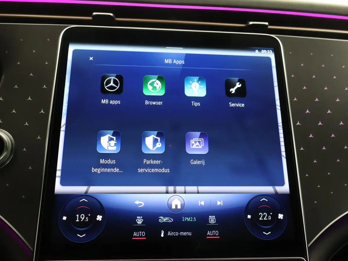 450+ AMG Line 108 kWh | Night | Panoramadak | Burmester | Memory | Stoelventilatie | Headup |