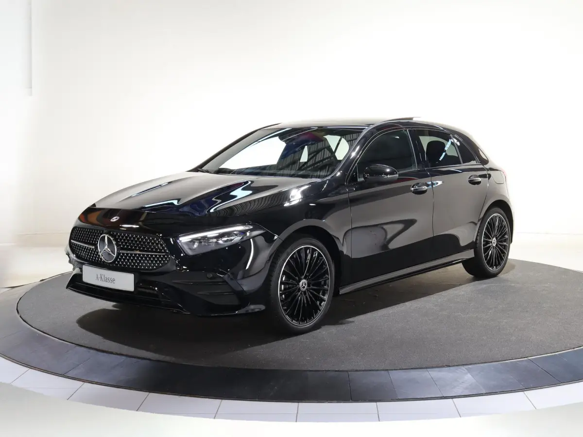 250e Business Solution AMG | Panoramadak | Stoelverwarming | Achteruitrijcamera | Multibeam LED | Keyless Entry/Go | Nightpakket |