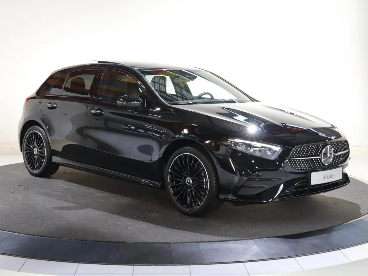 250e Business Solution AMG | Panoramadak | Stoelverwarming | Achteruitrijcamera | Multibeam LED | Keyless Entry/Go | Nightpakket |