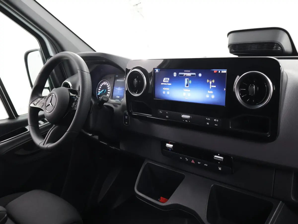 314 L2 H2 PRO | 56 kWh | 100% elektrisch | 2000kg Trekhaak | 115Kw/u DC Snelladen | Smartphone integratie pakket | Carplay | Camera |