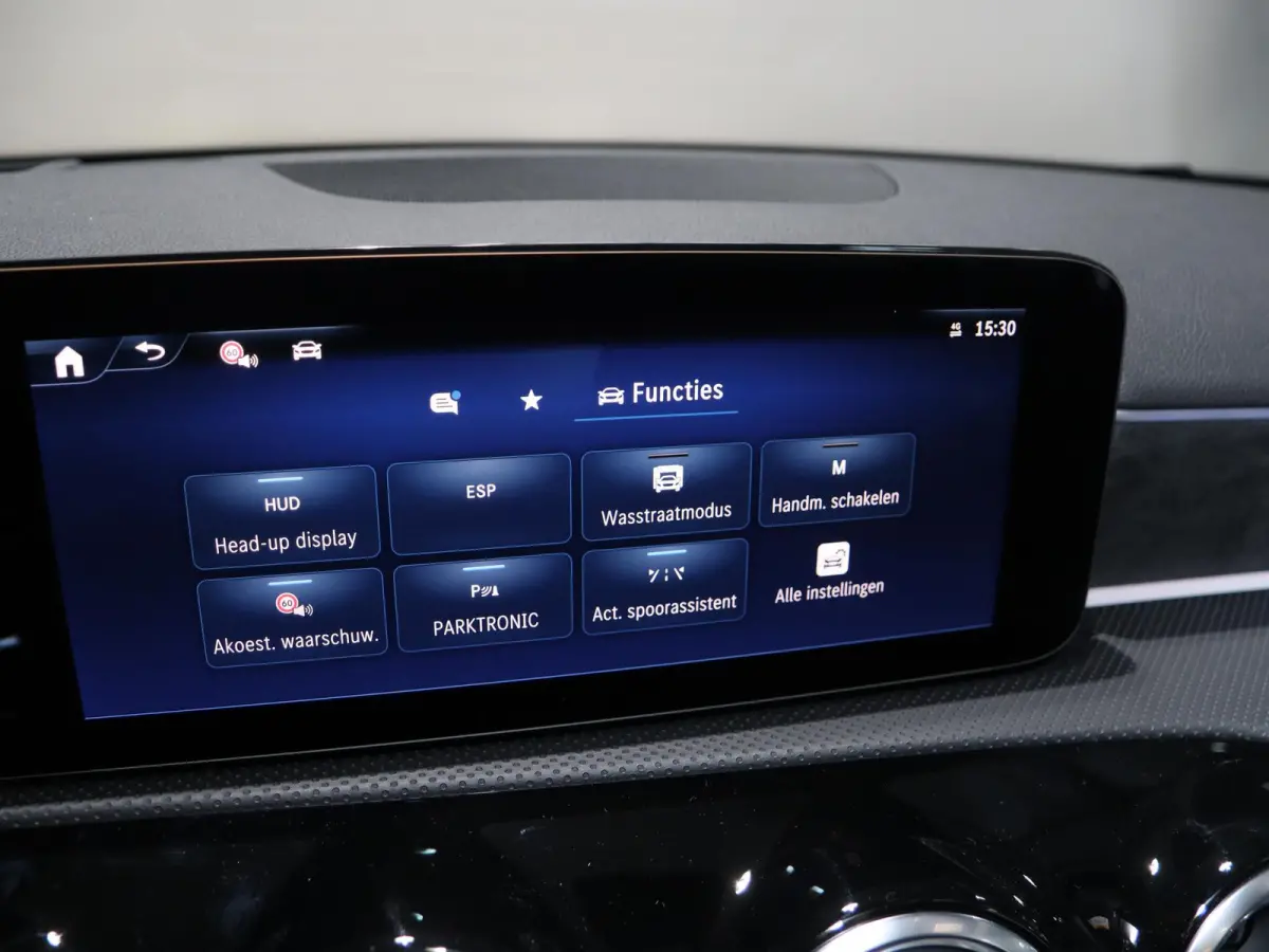 250e Business Solution AMG | Panoramaschuifdak | Head-up display | Premium Plus | Stoelverwarming | 360° camera |