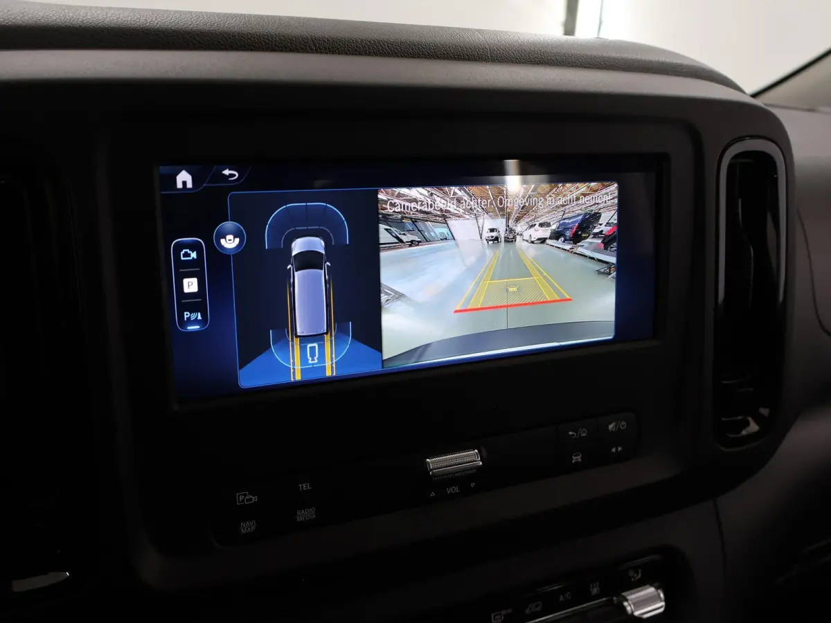 129 L2 PRO 90kWh | 8-PERSOONS | Snelladen 110 KWh | Navigatie | Parkeerpakket | Comfortbestuurdersstoel  |Dodehoekassistent | 8 Zitplaatsen |
