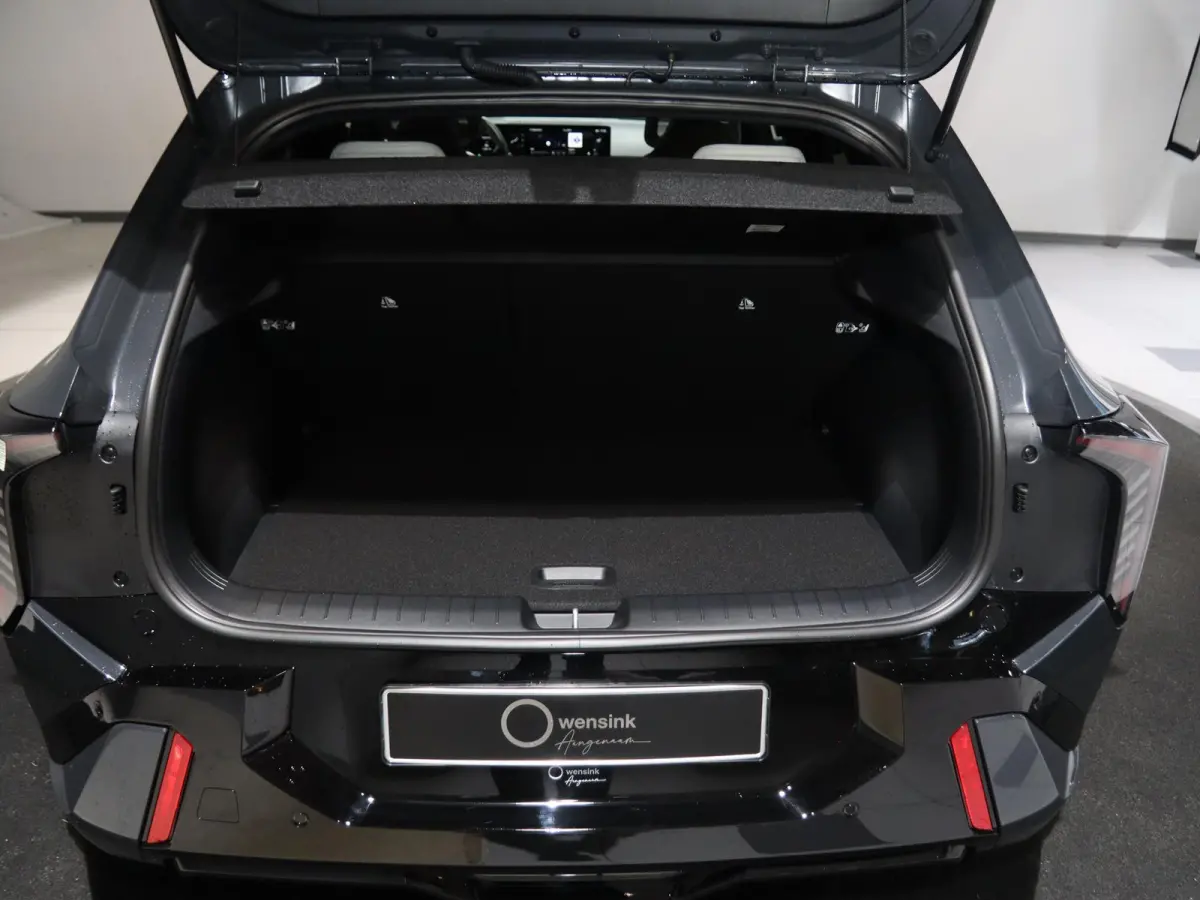 GT-Line Business Edition 81.4 kWh | Adaptieve cruise control | Stoel- en stuurwielverwarming | Achteruitrijcamera | 19" LM velgen GT-Line | LED-koplampen |