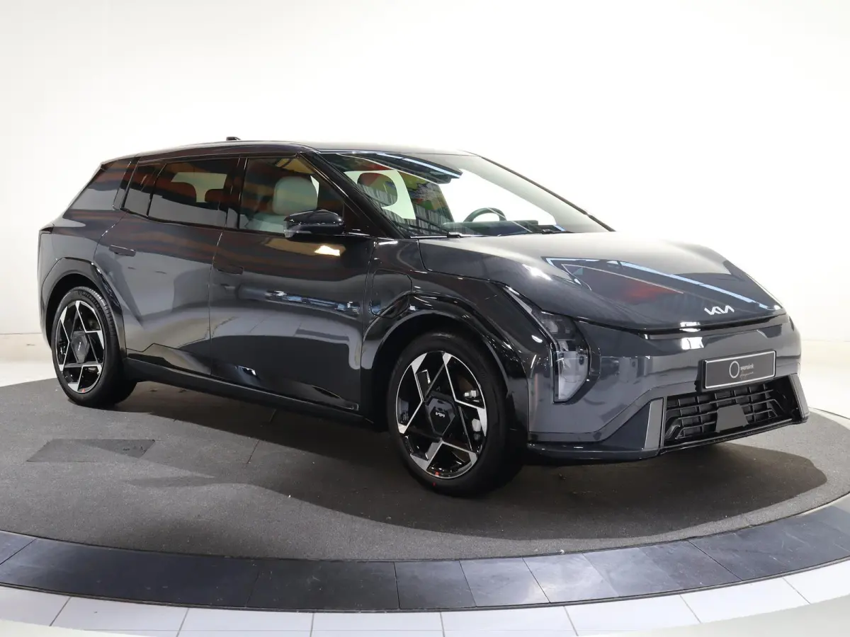 GT-Line Business Edition 81.4 kWh | Adaptieve cruise control | Stoel- en stuurwielverwarming | Achteruitrijcamera | 19" LM velgen GT-Line | LED-koplampen |