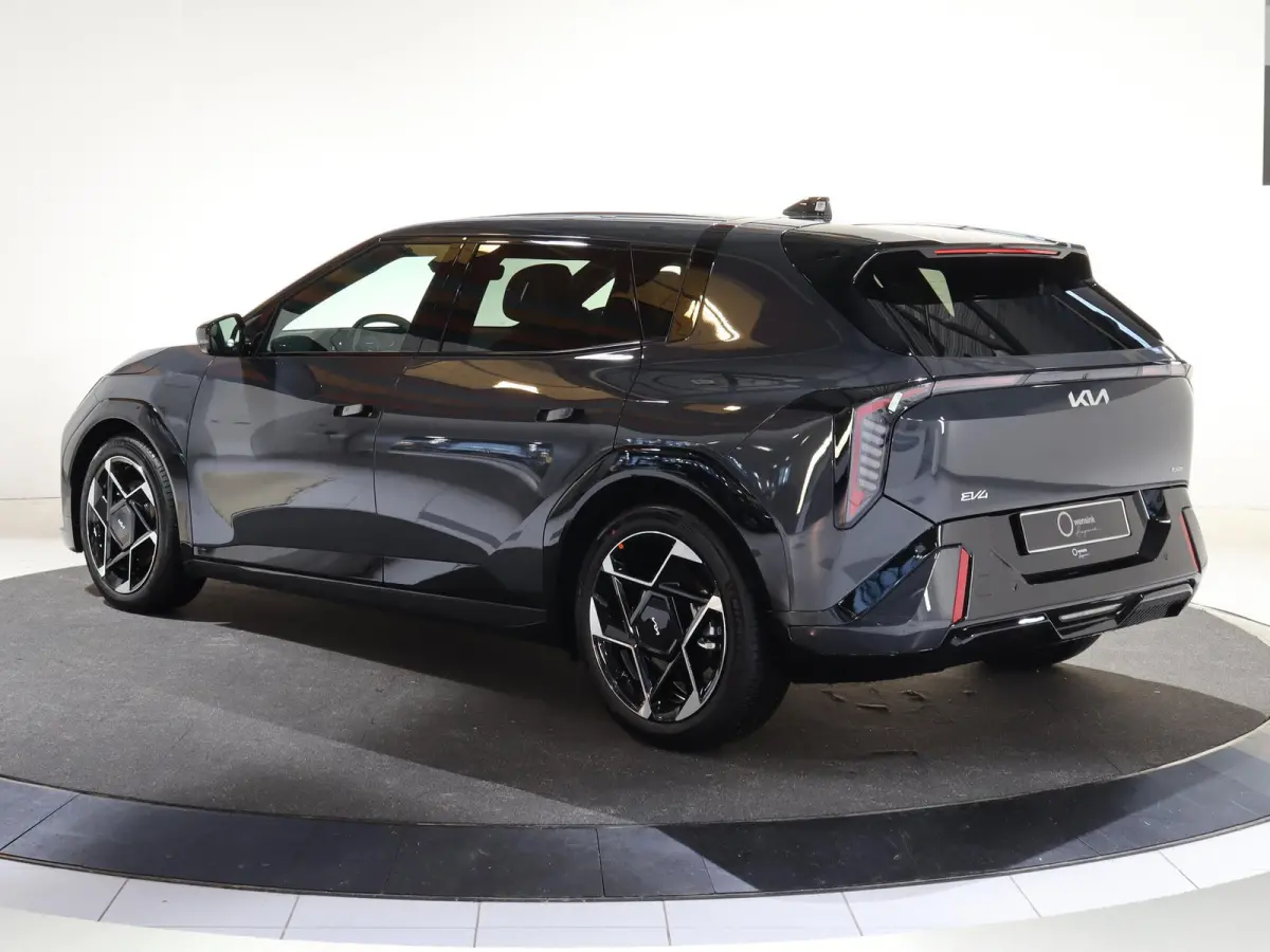 GT-Line Business Edition 81.4 kWh | Adaptieve cruise control | Stoel- en stuurwielverwarming | Achteruitrijcamera | 19" LM velgen GT-Line | LED-koplampen |